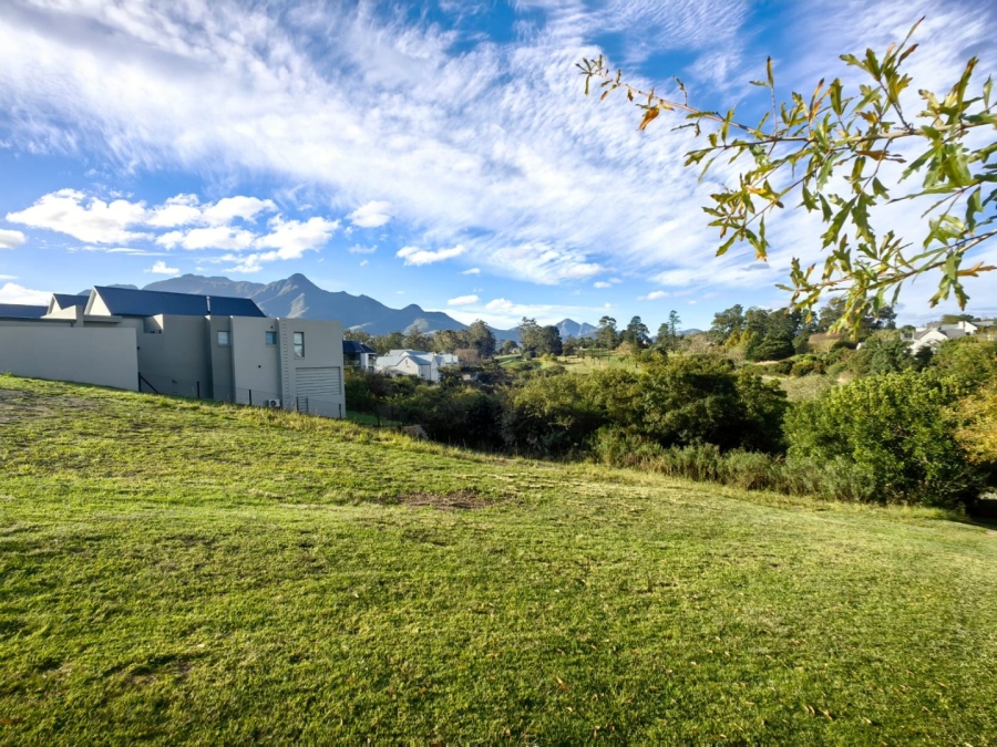 6 Bedroom Property for Sale in Kingswood Golf Estate Western Cape